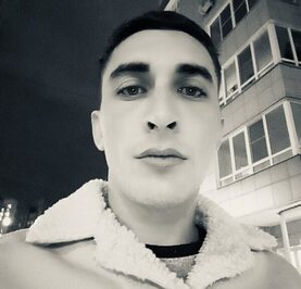 Денис
